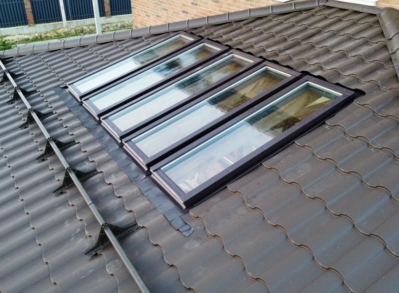 Глухое мансардное окно WERSO с ДС, 94*98 в Нижневартовске
